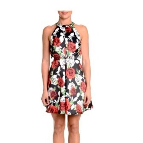 NWT SZ Small Romeo & Juliet Dress - Picture 9 of 9